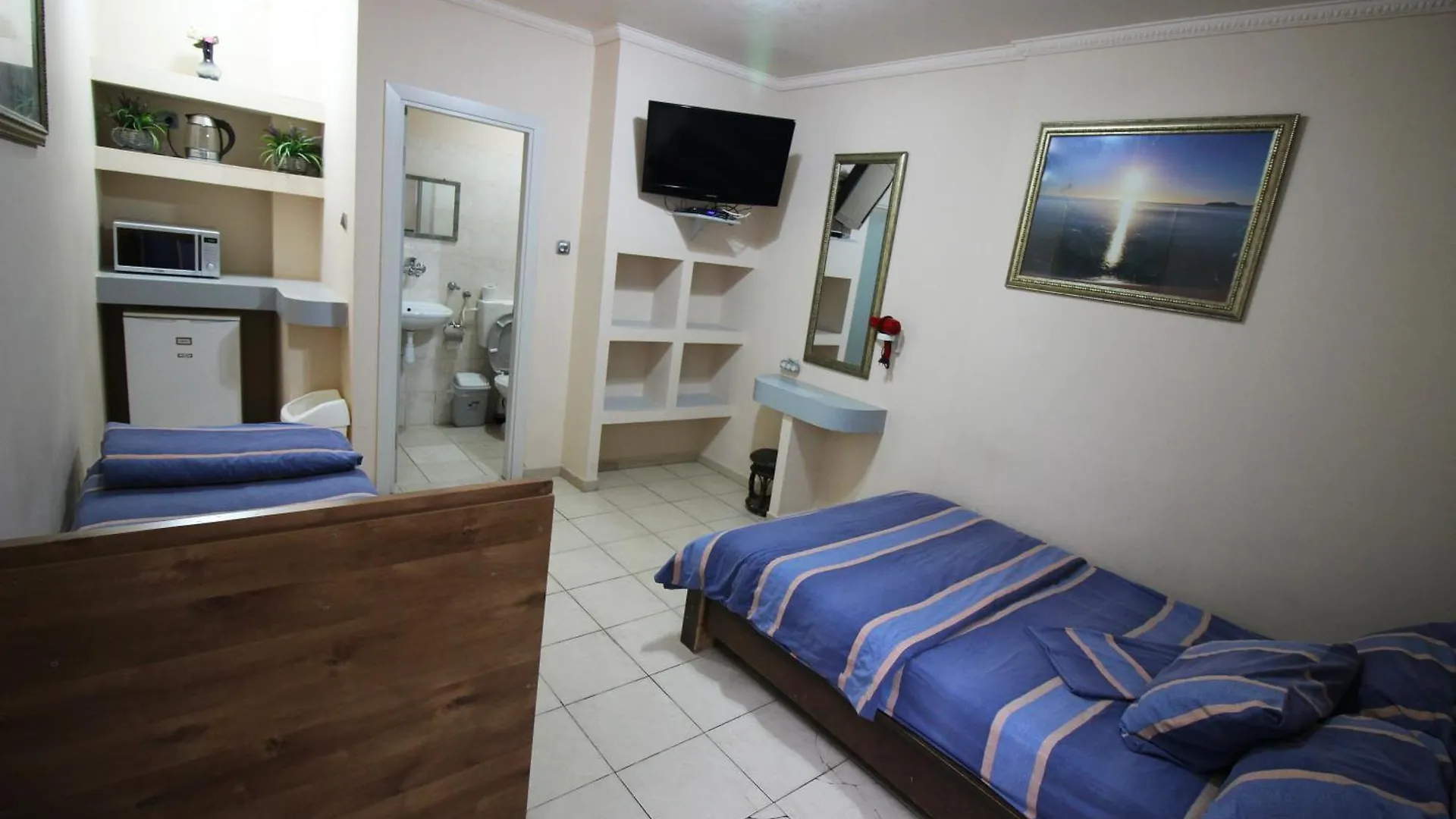 Sunset Inn Ελάτ 2*,